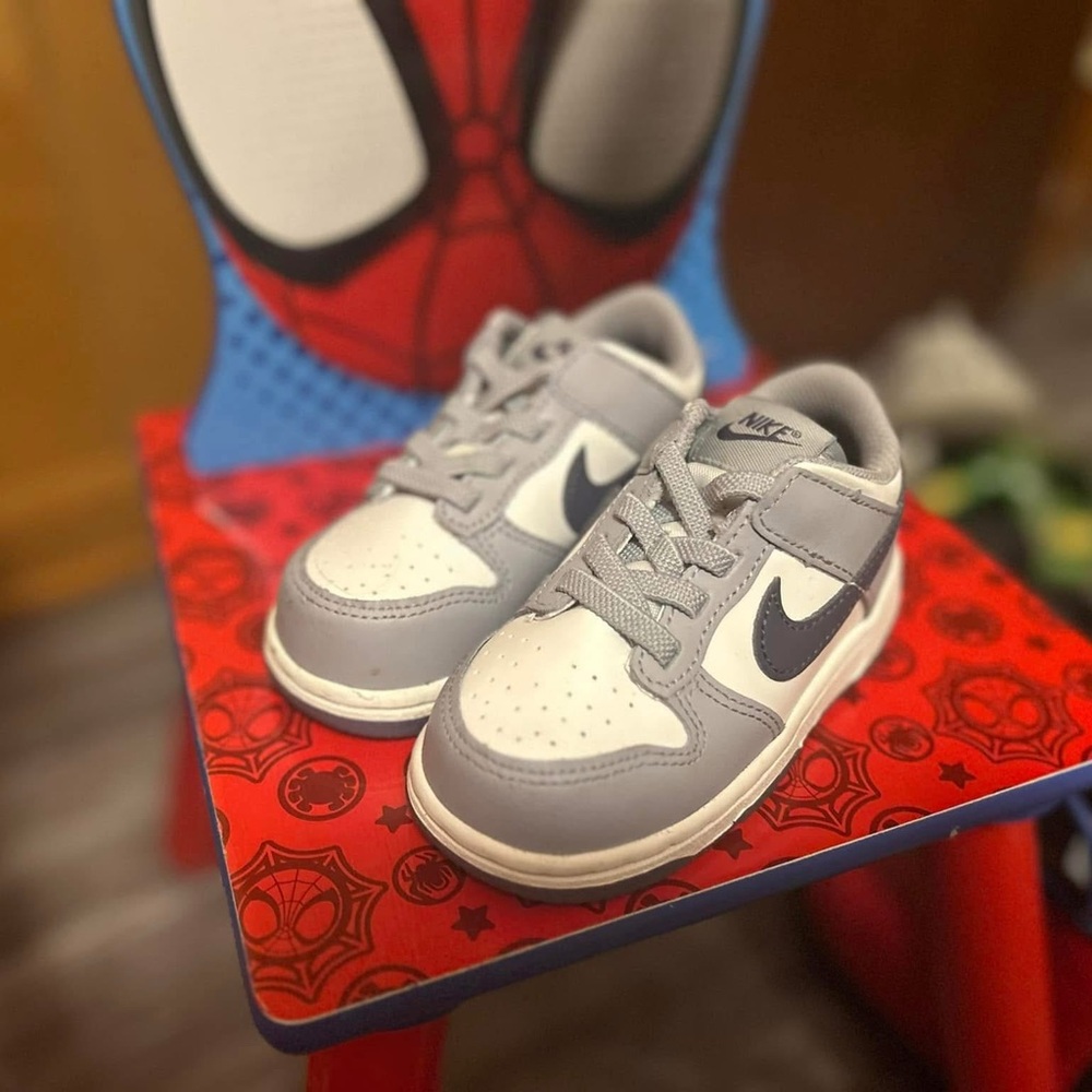 Toddler Nike shoes